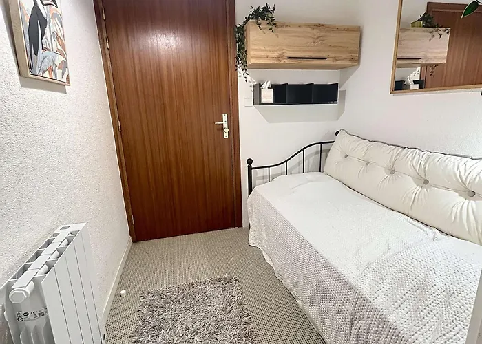 1 Chambre, 4 Pers, Balcon, Parking, Wi-fi - Fr-1-361-569 דירה